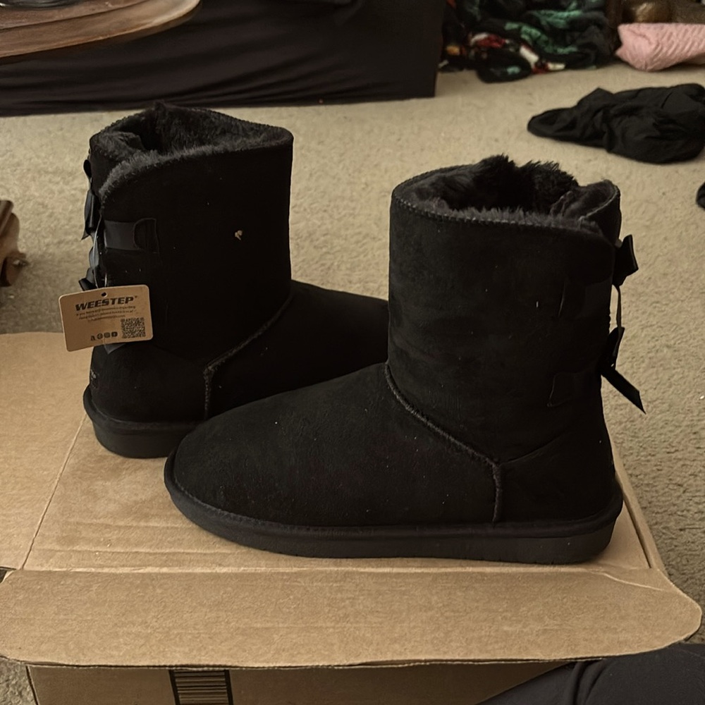 They  are weestep i got them for christmas did have heart to take back.